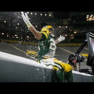 Meet your Posher, Hunter